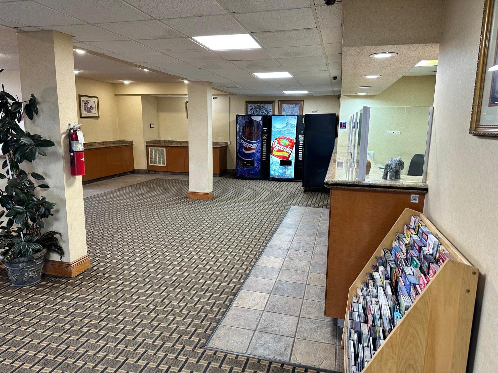 Executive Inn Dallas Ngoại thất bức ảnh